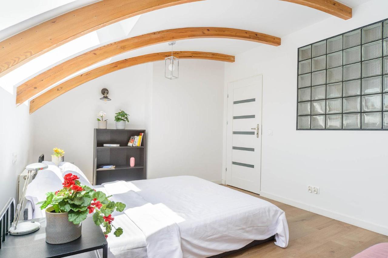 Stylish Apartment In The City Center Of Варшава Екстер'єр фото