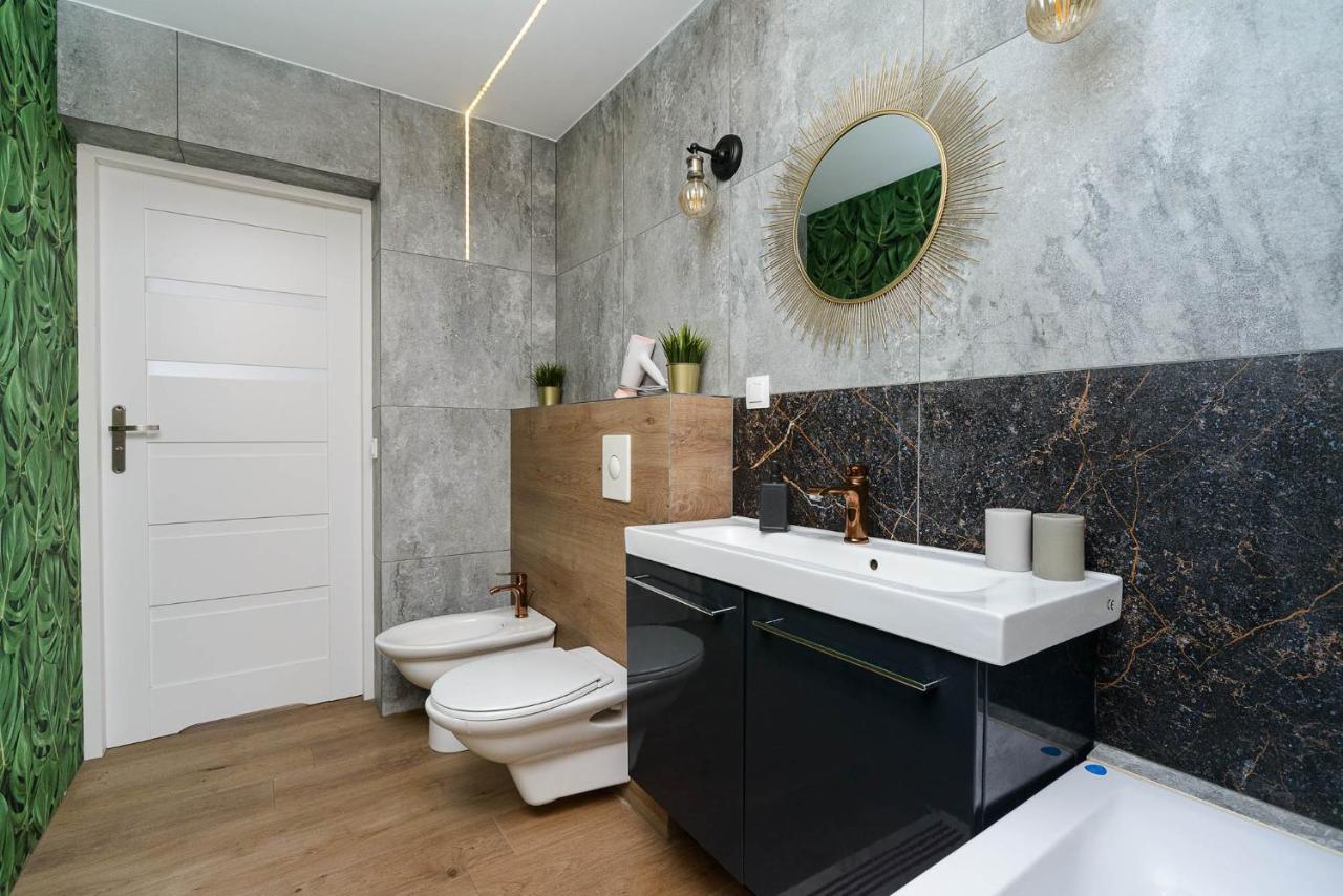 Stylish Apartment In The City Center Of Варшава Екстер'єр фото