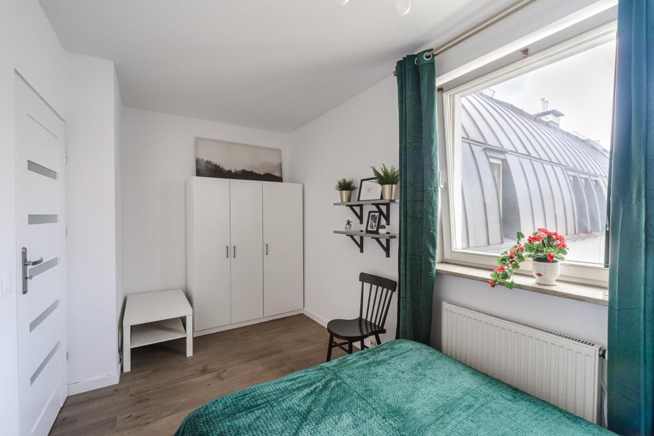 Stylish Apartment In The City Center Of Варшава Екстер'єр фото