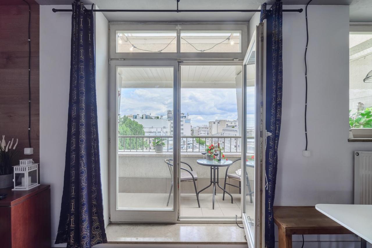 Stylish Apartment In The City Center Of Варшава Екстер'єр фото